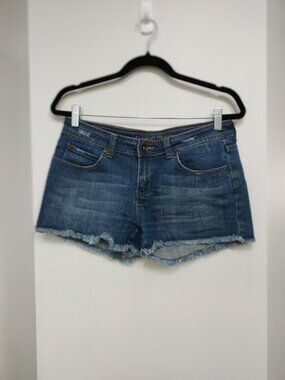 Element size 9 jean shorts organic cotton
